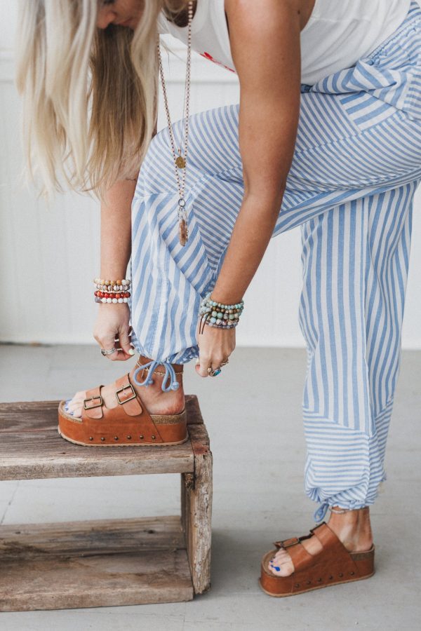 Aveline Striped Pants - Blue Online
