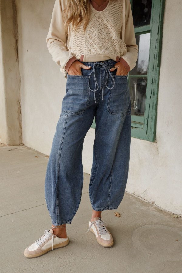 Above It All Barrel Jeans - Medium Wash For Discount